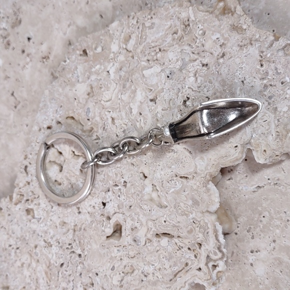 Black Crystal High Heel Charm Key Ring - Picture 6 of 9